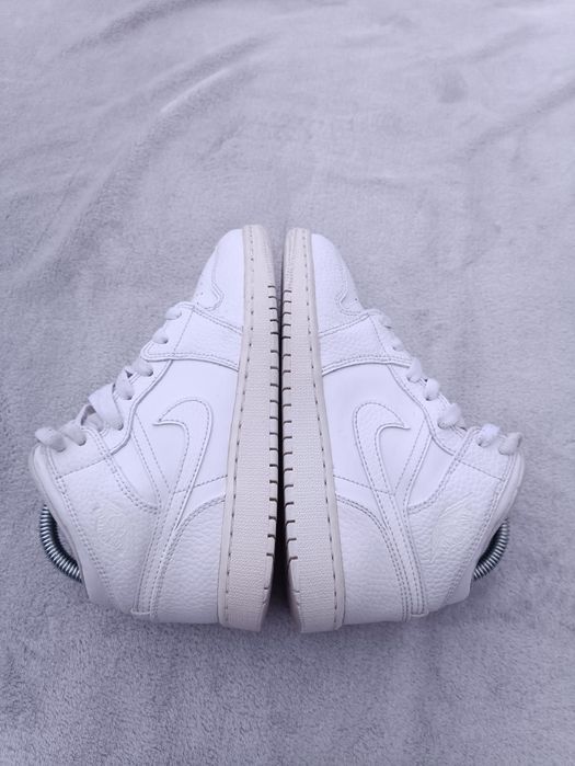 Женские кроссовки ботинки 2021 Nike Air Jordan р36