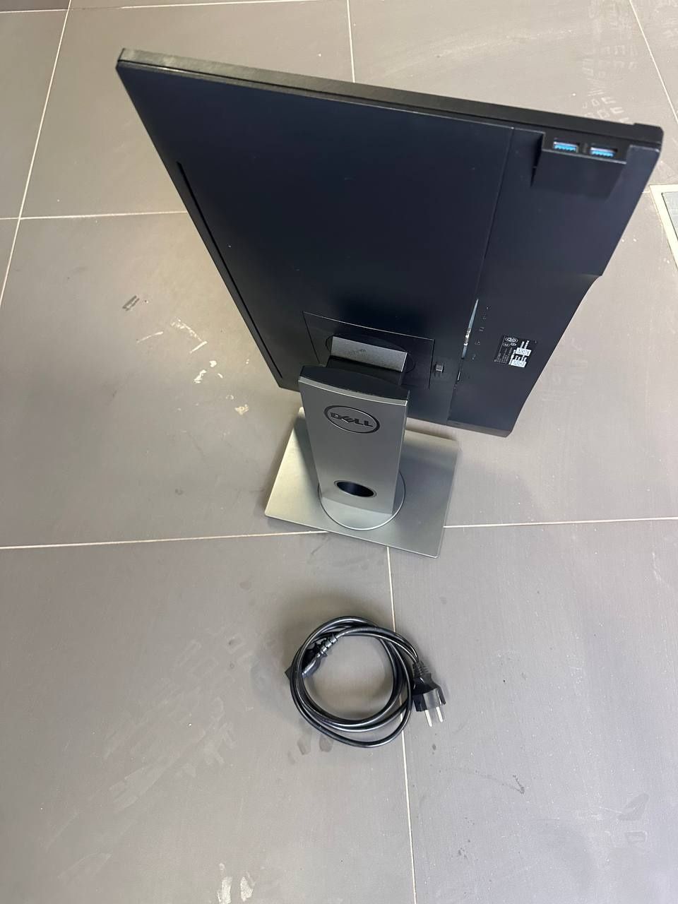 Монитор Dell 24' серія Р