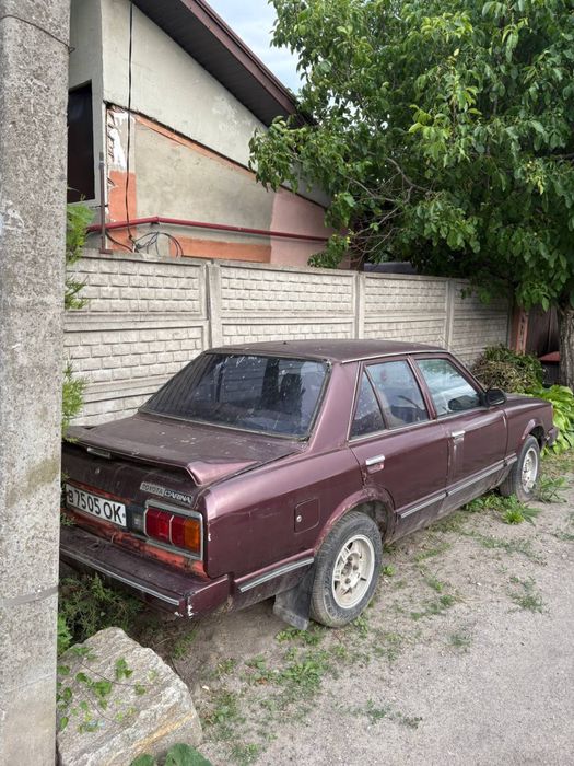 Toyota carina a40