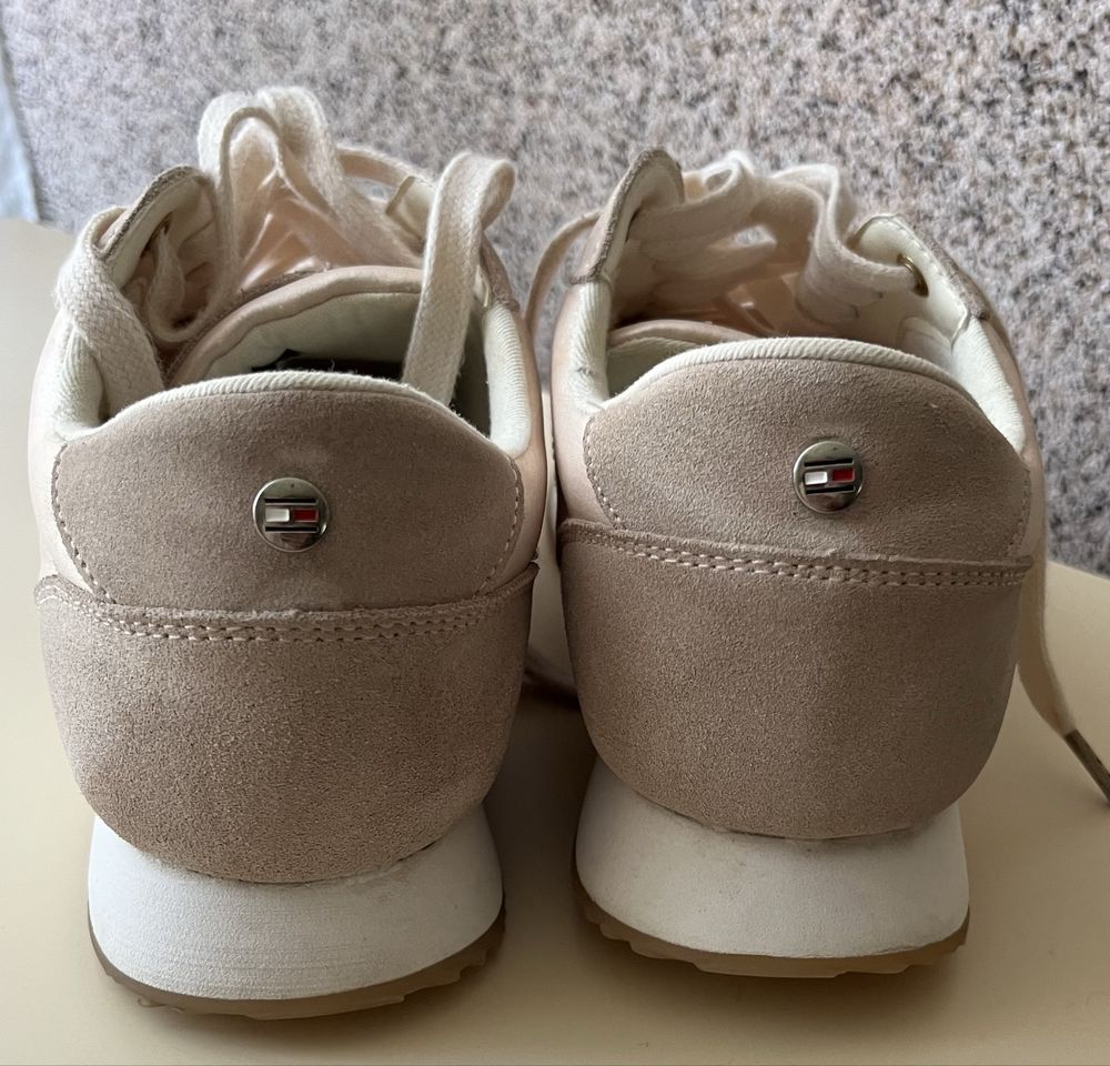 Кроссовки Tommy Hilfiger
