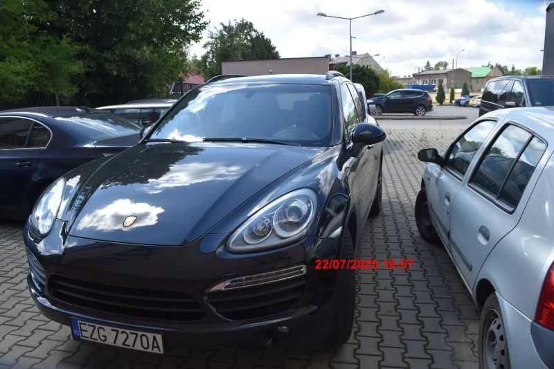 Porsche Cayenne S Hybrid