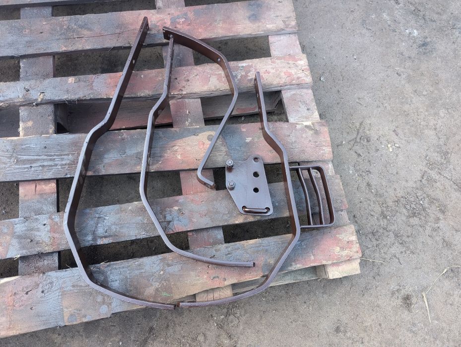 Кронштейн кріплення передніх крил МТЗ 80 МТЗ 82 крила передні МТЗ 80