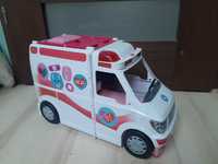 Barbie auto ambulans