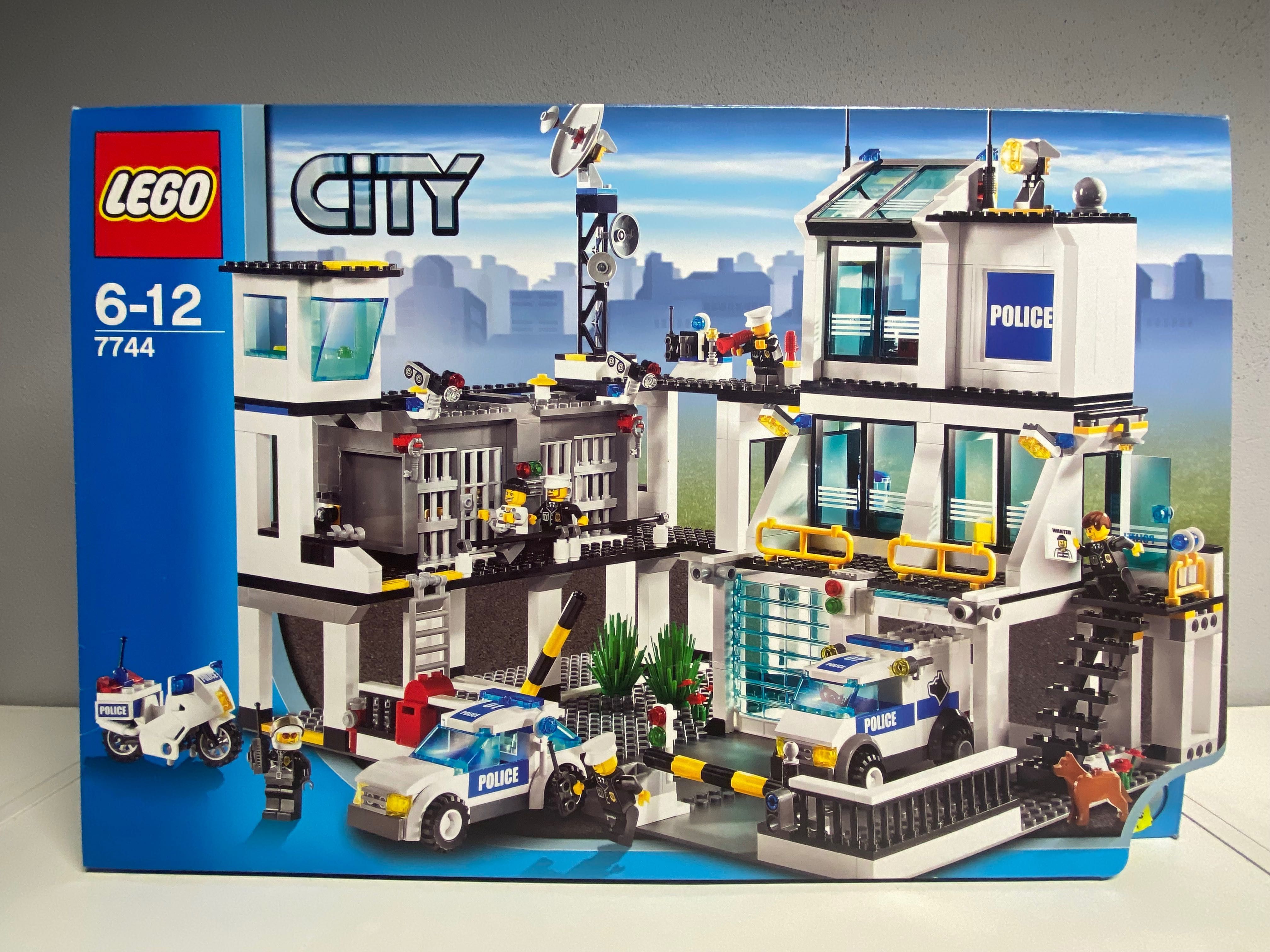 Lego City 7744 Posterunek Policji