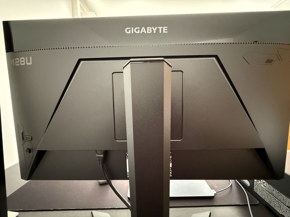 Monitor Gigabyte M28U UltraHD 4K 144Hz USB-C