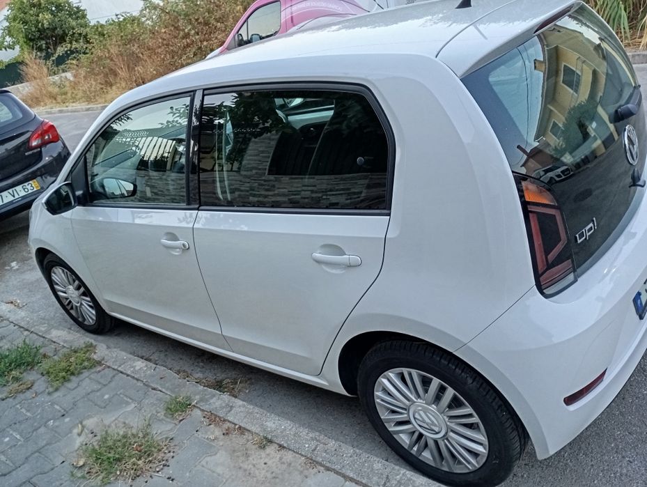 Volkswagen UP! Blue Motion Move 1.0