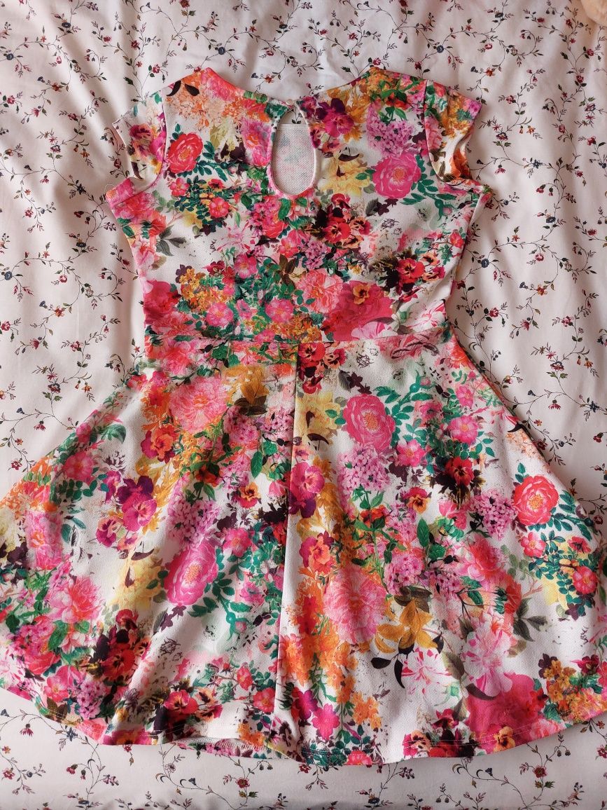 Vestido de Verão Floral