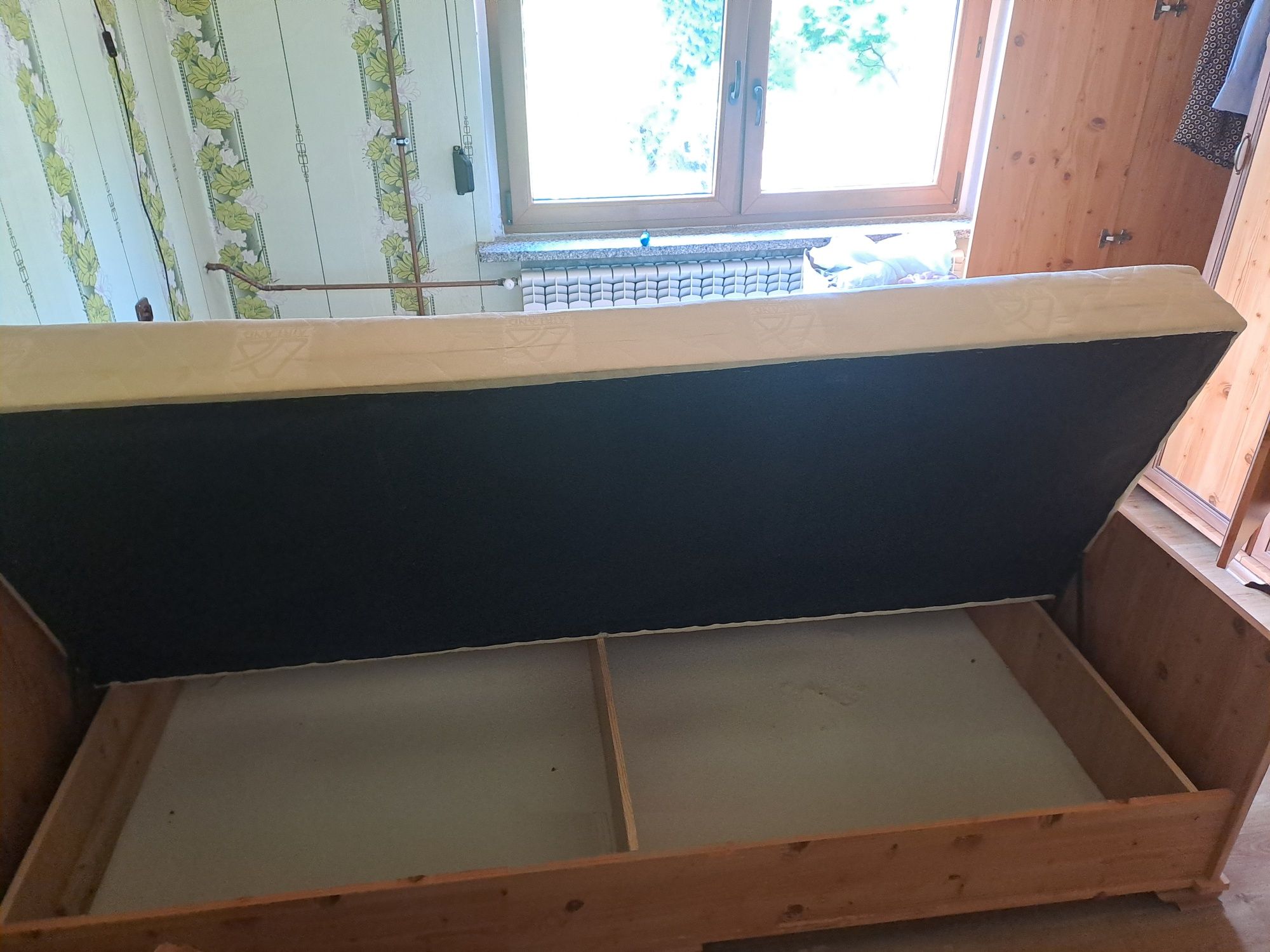 Meble do sypialni łóżko Szafa Komoda 6 elementów