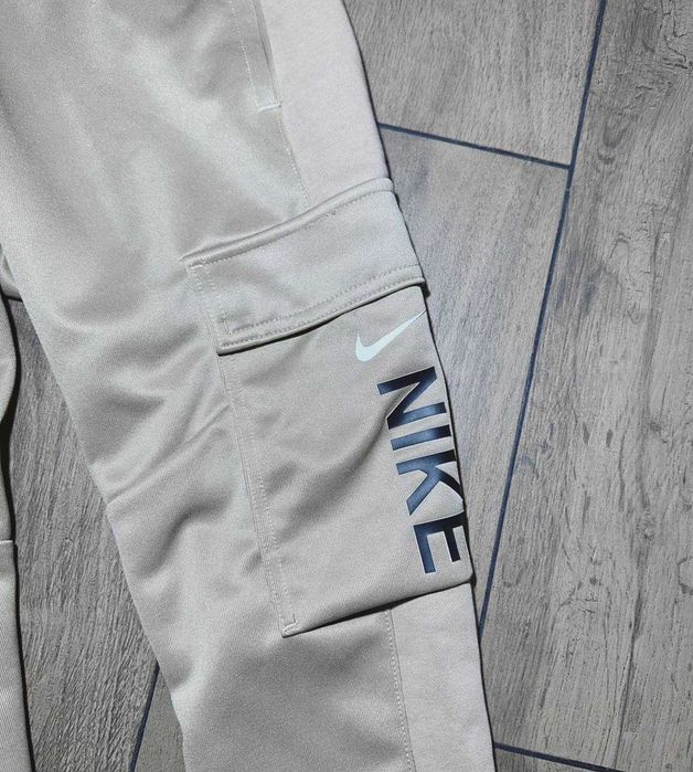 Чоловічі штани Nike розмір S original