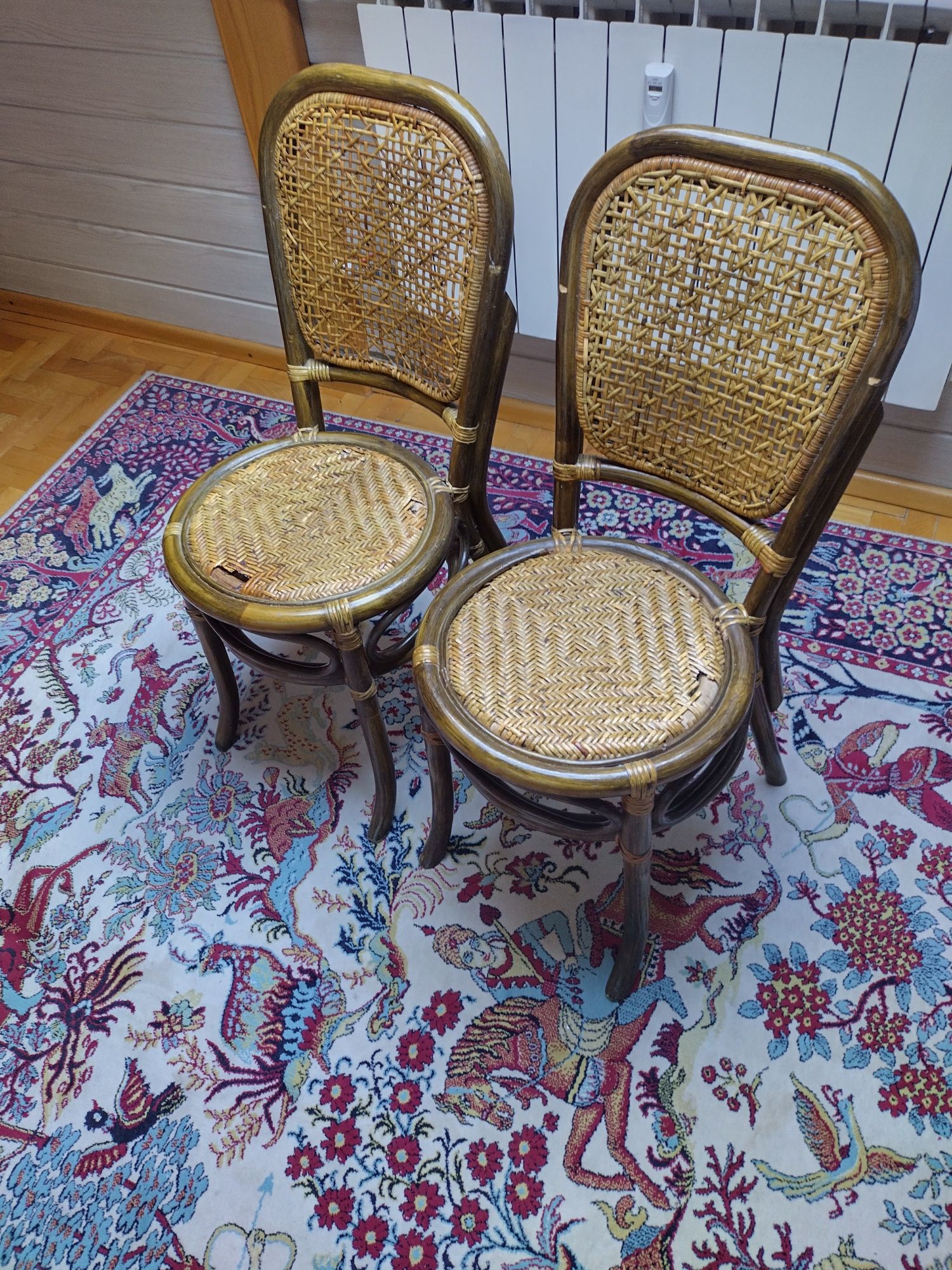 2 krzesła rattanowe