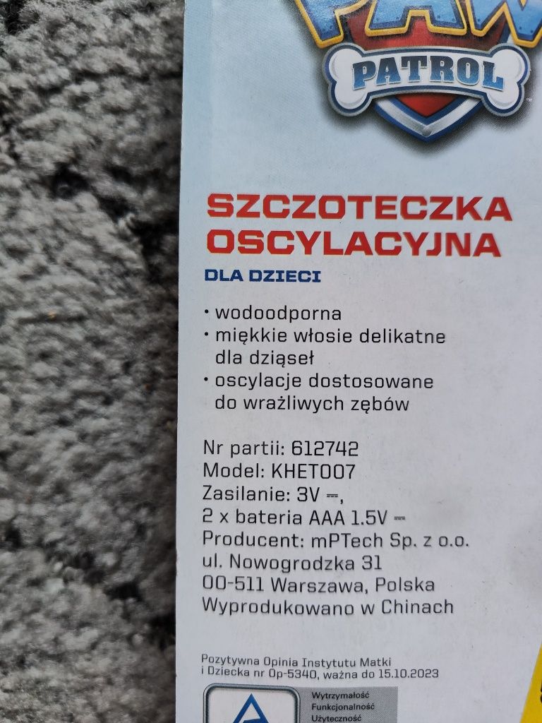 Szczoteczka oscylacyjna