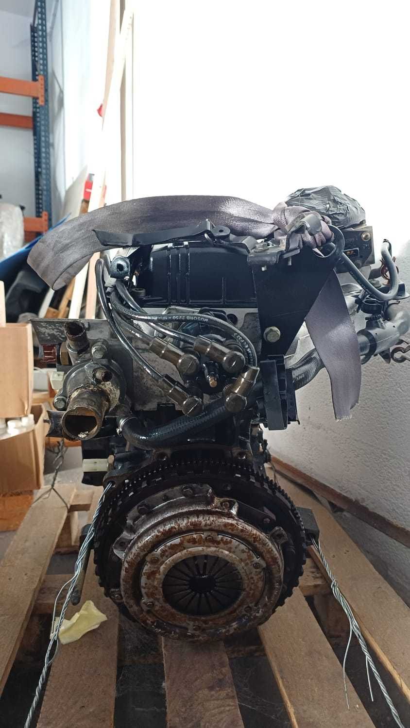 Motor Usado Renault Megane I 1.4 E7J 764
