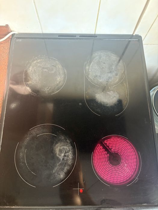 Плита електрична Electrolux EKC954908K