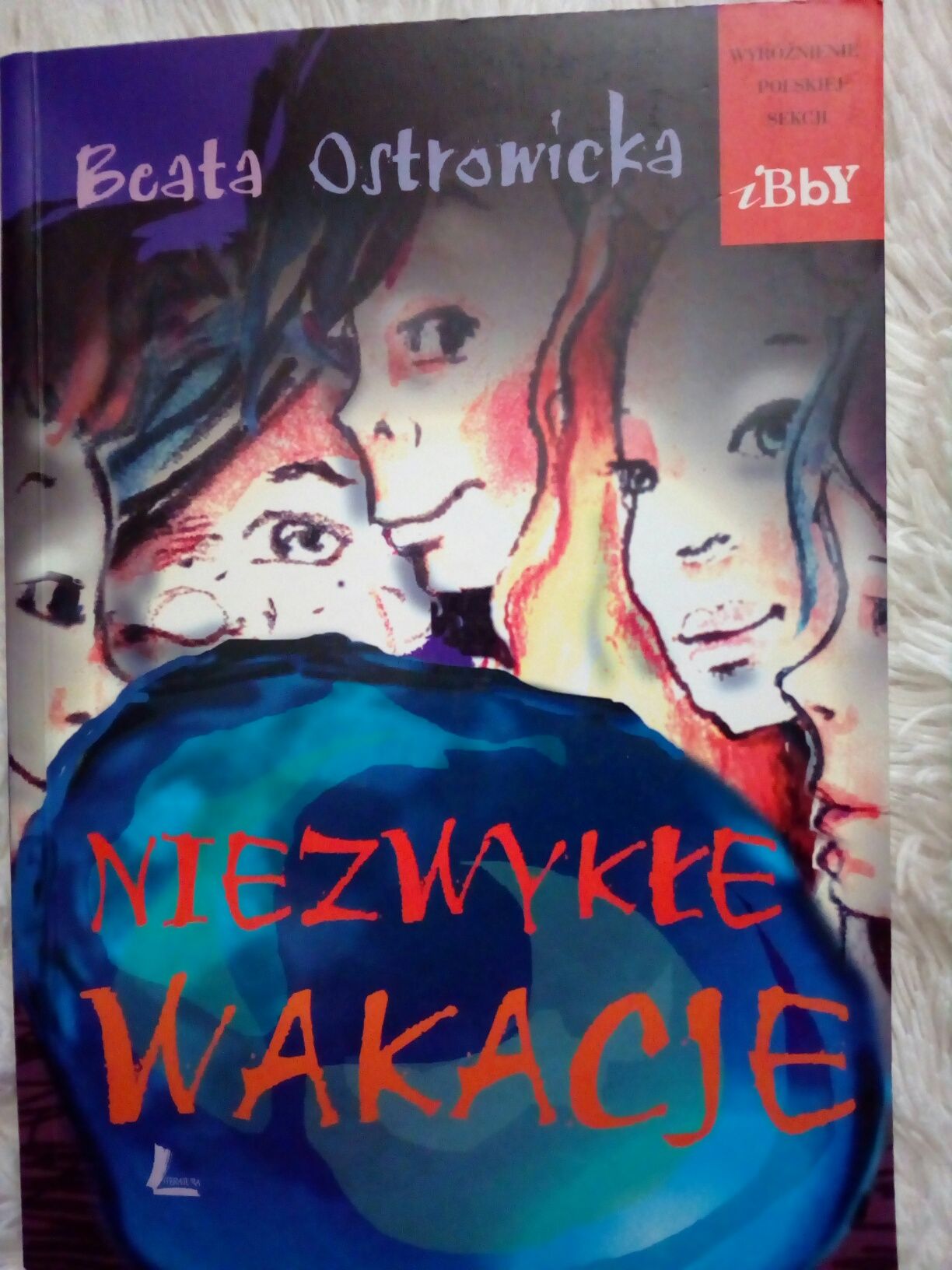 Niezwykłe wakacje - Beata Ostrowicka