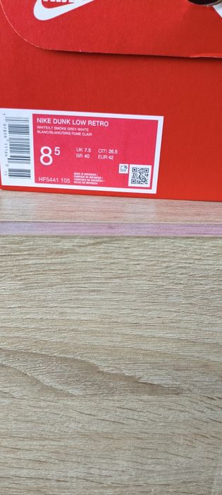 Sapatilhas Nike Dunk Low Retro Cinza e branco