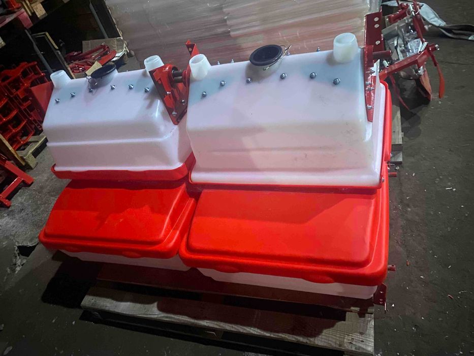 Аппарат туковысевающий (туковая банка) УПС ,СУПН,КРН