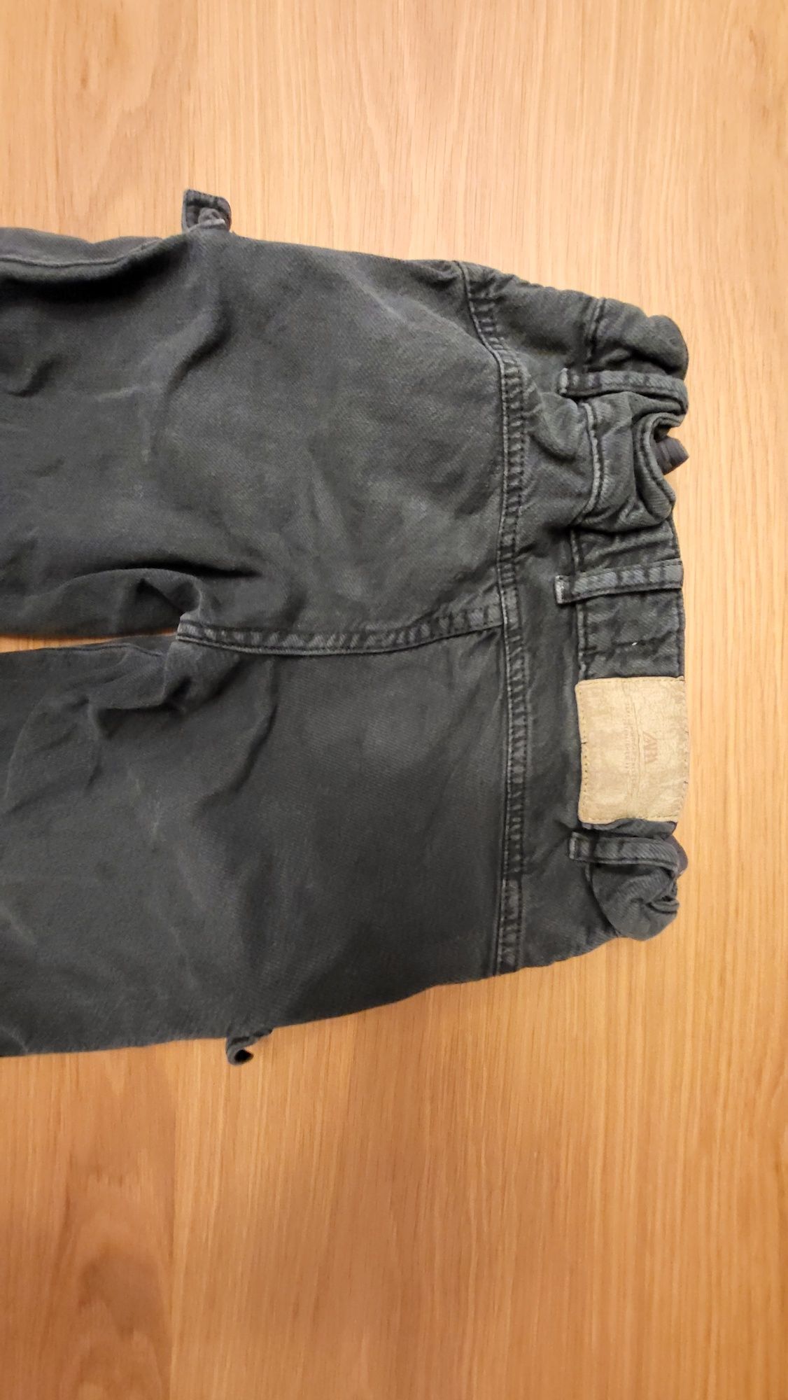 Calças ZARA estilo cargo para menina