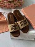 р36-40 Шльопанці Miu Miu Slippers Brown