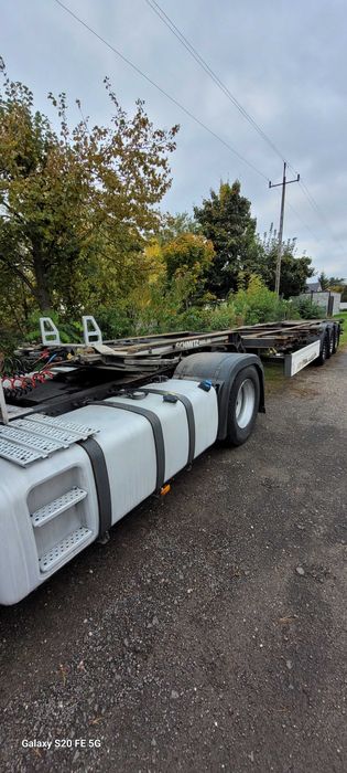 Sprzedam naczepę pod kontenerową Schmitz 2014 r rozciągany przód i tył