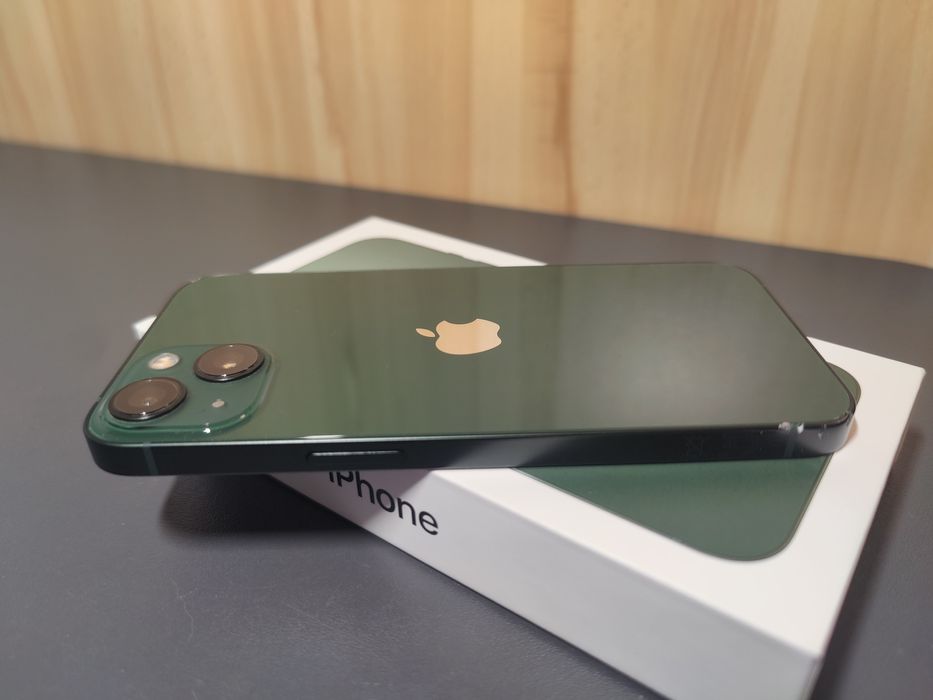 iPhone 13 - pełen zestaw | stan b.db | kondycja baterii 86%