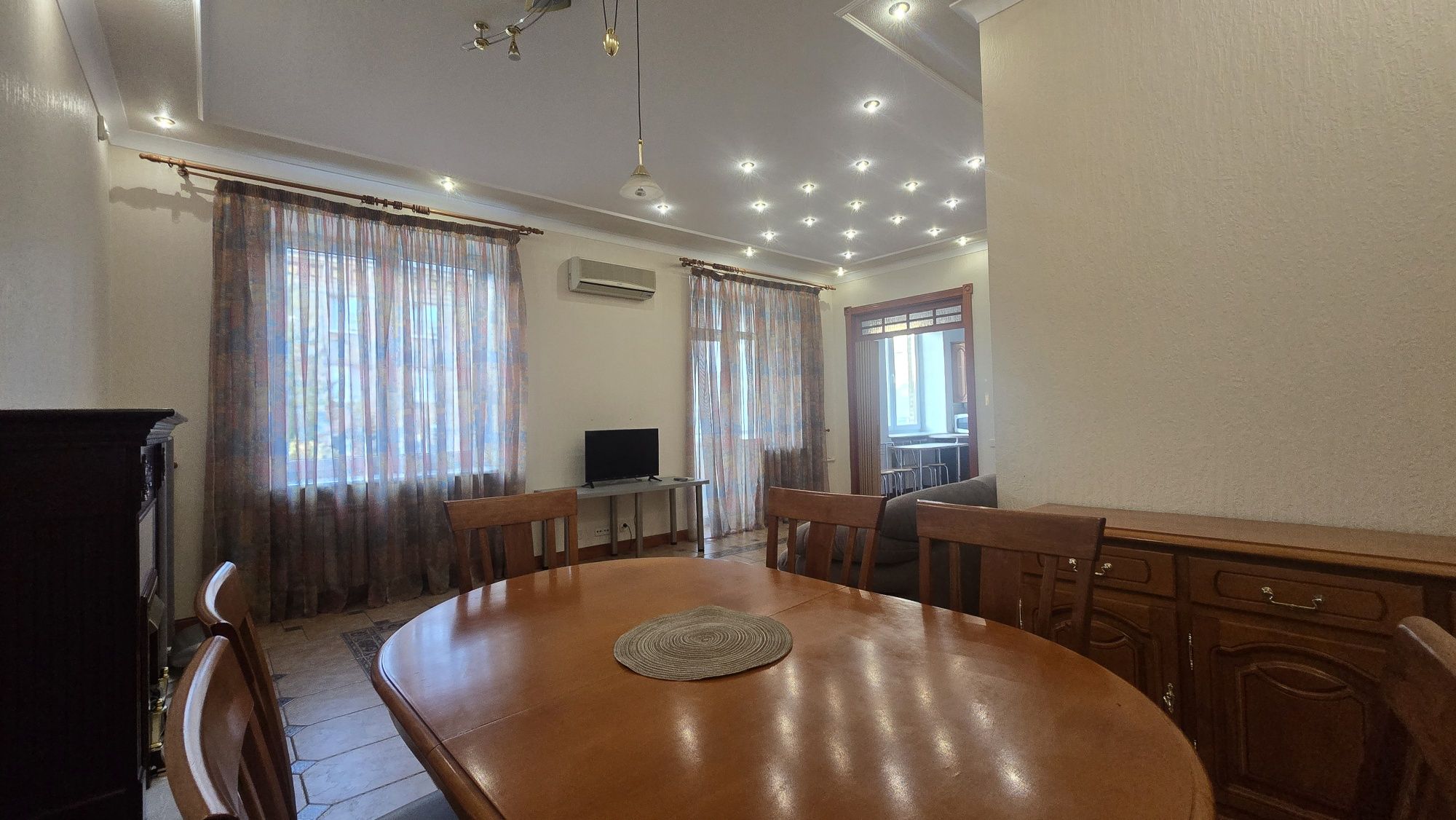 Оренда Квартири | 106 кв.м.| Сауна | Солом'янський район