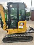 Caterpillar 302,7  Używana Minikoparka CATERPILLAR  302.7 CR