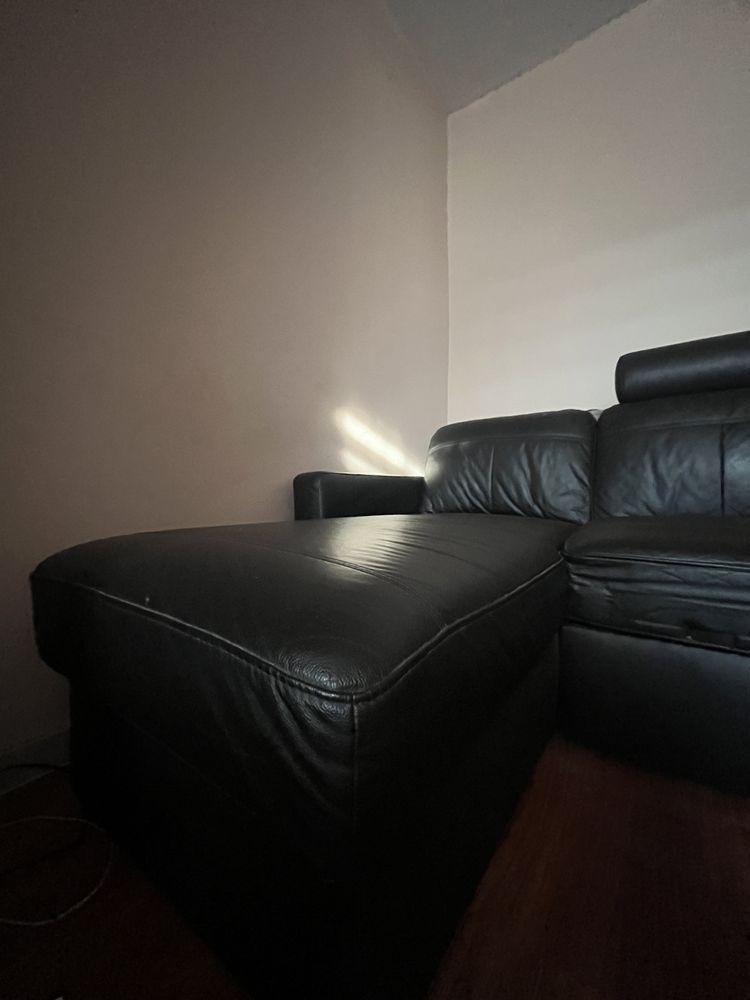 Duża skórzana rozkładana sofa czarna Ikea 3 os
