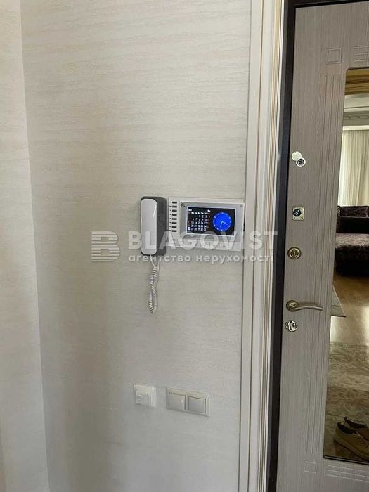 Оренда 2-кімн. Грушевського Михайла, 34/1. Липки. Арсенальна