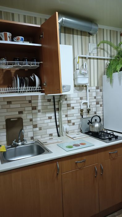 Вільна!центр в.Миру,доба/год, з650,чисто,вокзал,фіск.чек