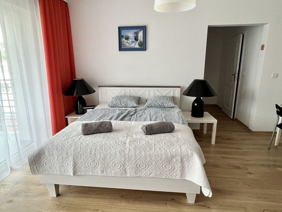 Apartamenty: Niechorze (przy plaży,basen) i Pogorzelica(200m od morza)