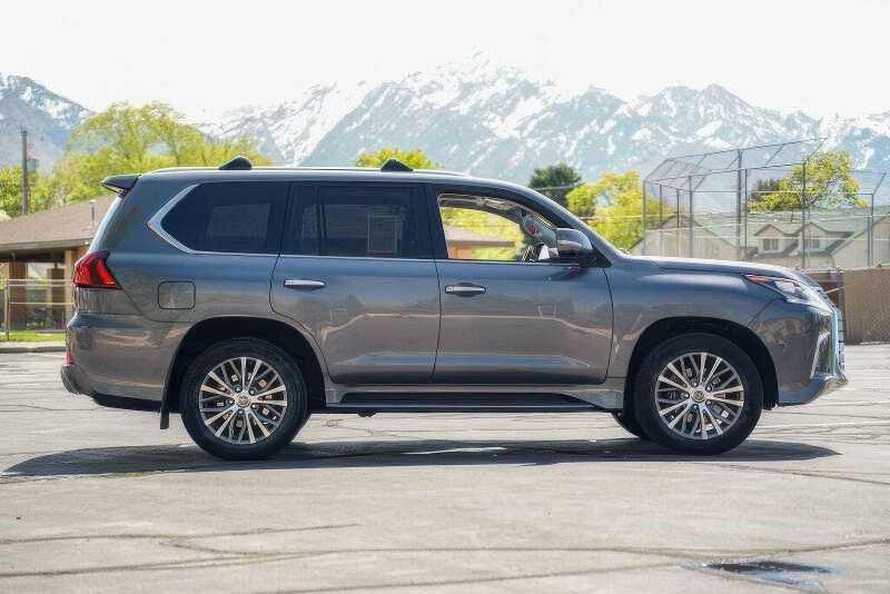 2019 Lexus LX 570