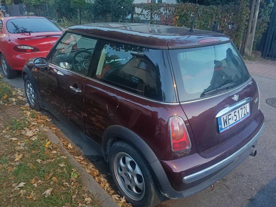 Mini One 1.6 benzyna 2004r