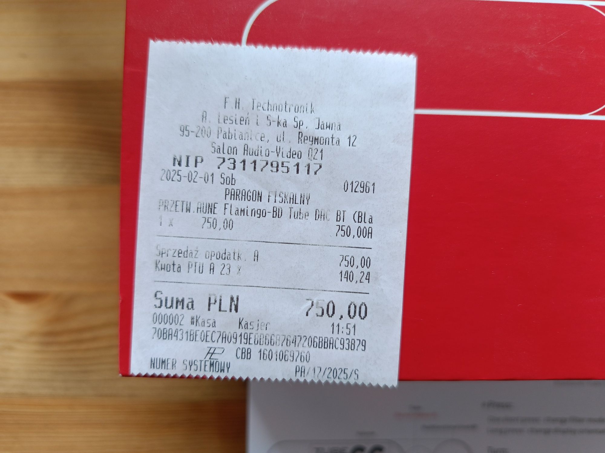Lampowy przetwornik Aune Flamingo BD Bluetooth.