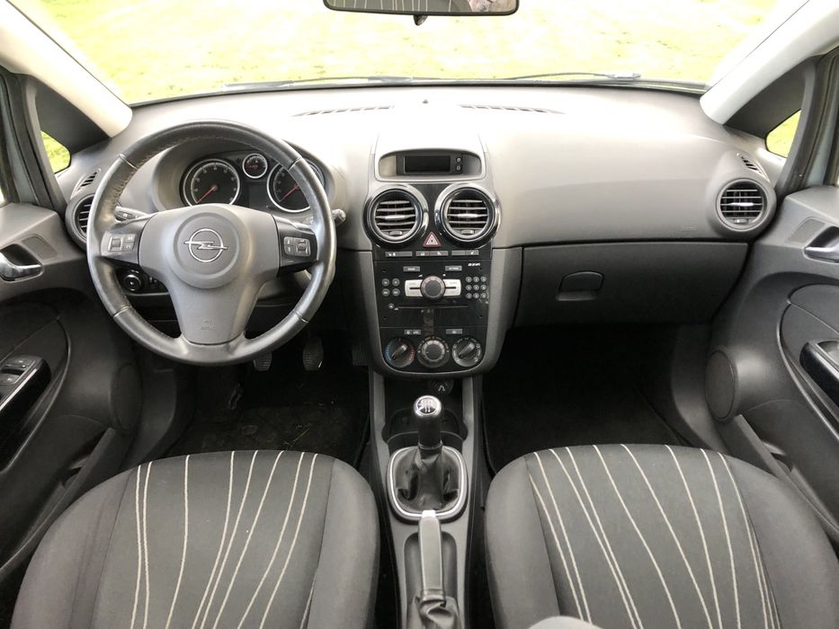 Opel Corsa 1.4 _ Klima_ Tempomat _ 5 Drzwi _ Bogata Wersja _ z Niemiec