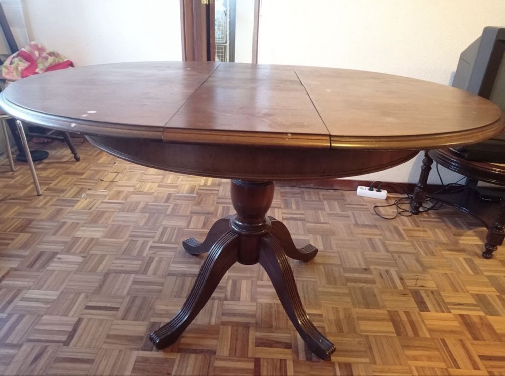 Mesa Mogno com 02 cadeiras