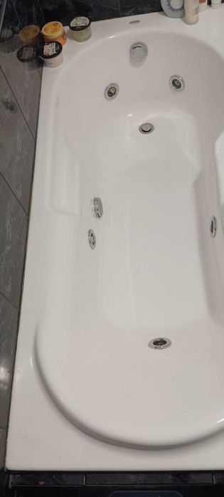 Banheira de hidromassagem