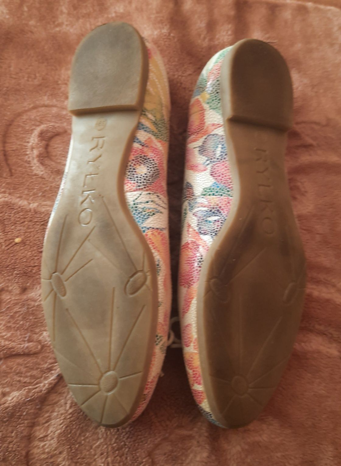 Buty balerinki baletki eleganckie buty Ryłko rozmiar 39