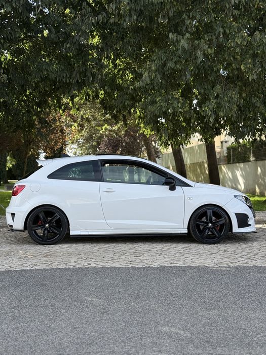 Seat ibiza cupra bocanegra 1.4 tsi 180cv