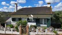 Moradia T4 localizada em Caxarias, Ourém