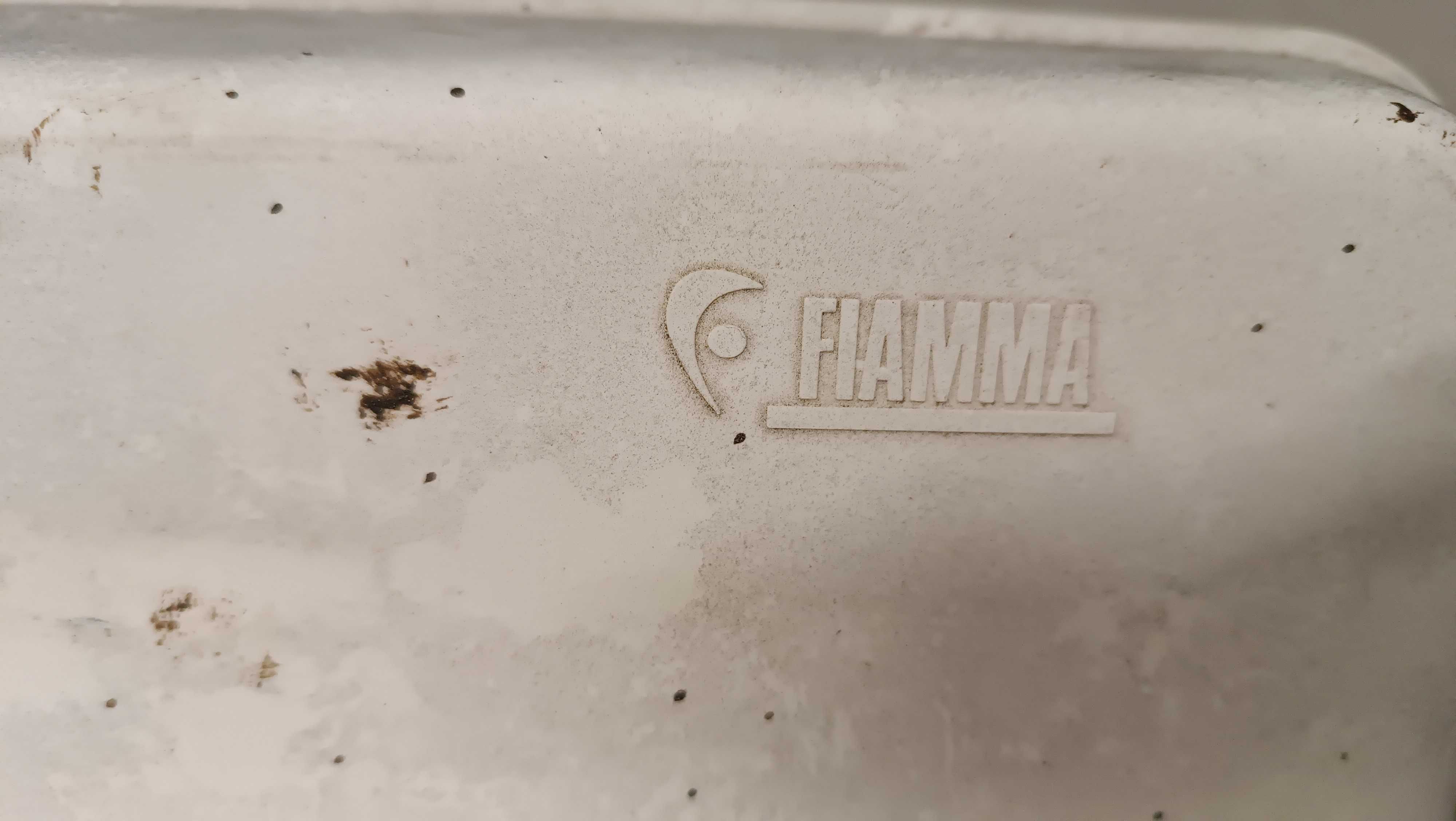Okno do Campera przyczepy Fiamma