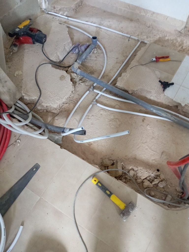 Serviços de Eletricidade e bombagem