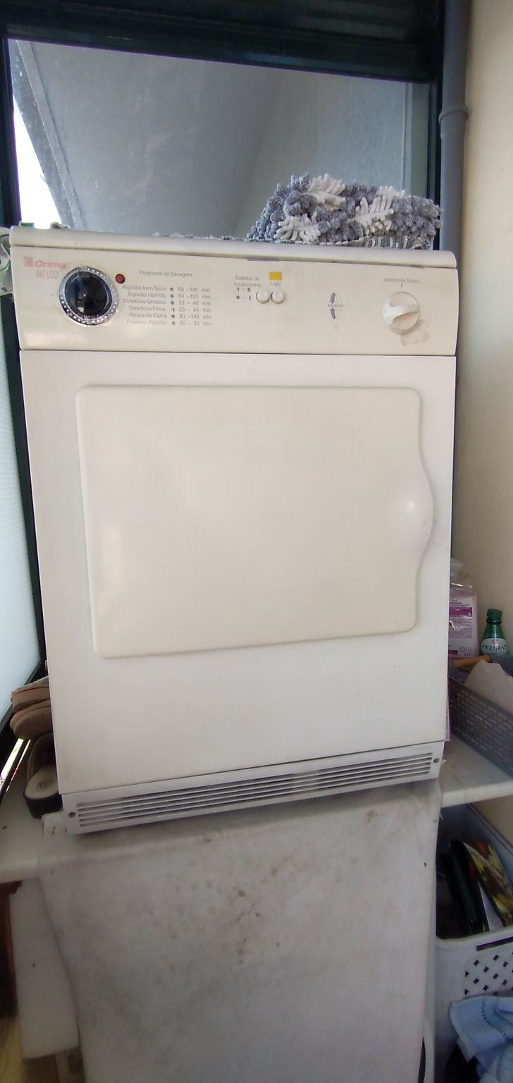 Maquina secar roupa Órima a funcionar 7 kg  temporizador tempo manual