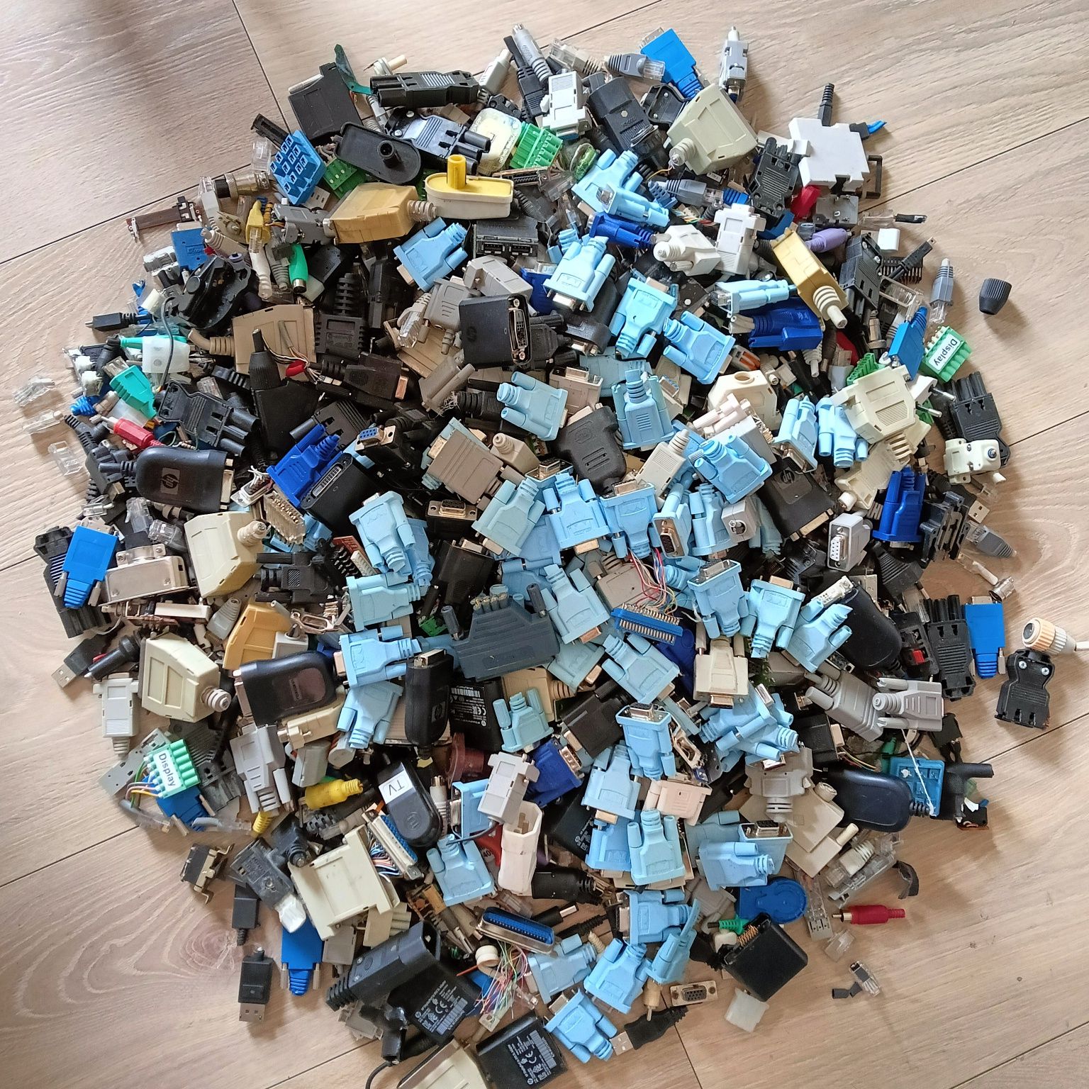 13kg wtyczek odzysk elektronika