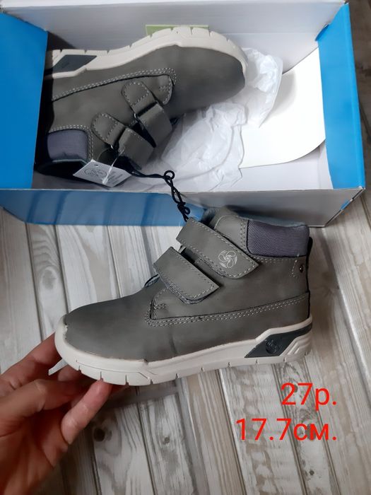 Взуття на хлопчика 27-28 р.