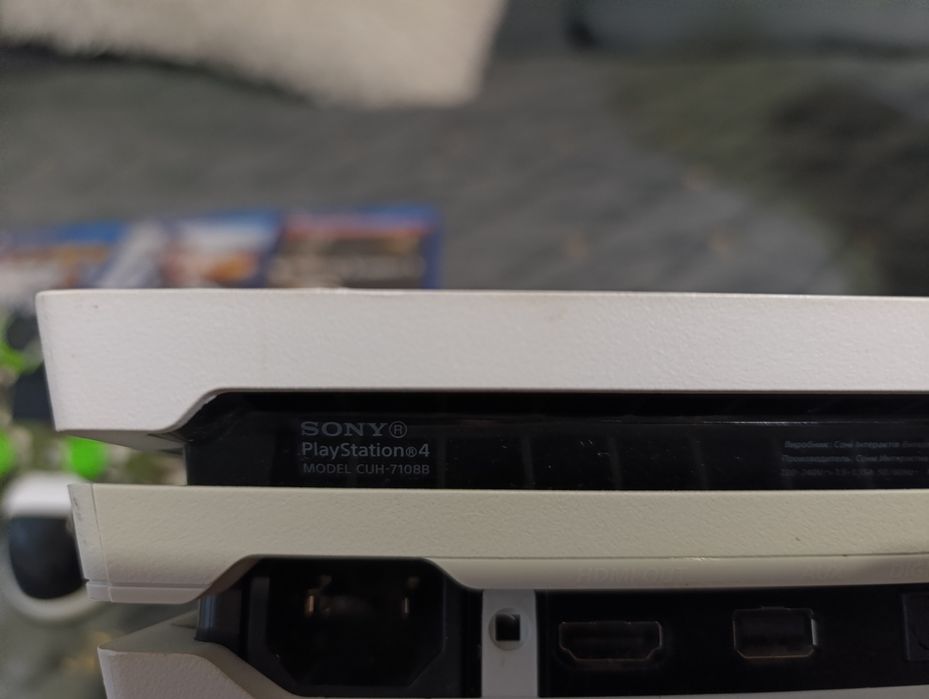 soni playstation 4 pro белая