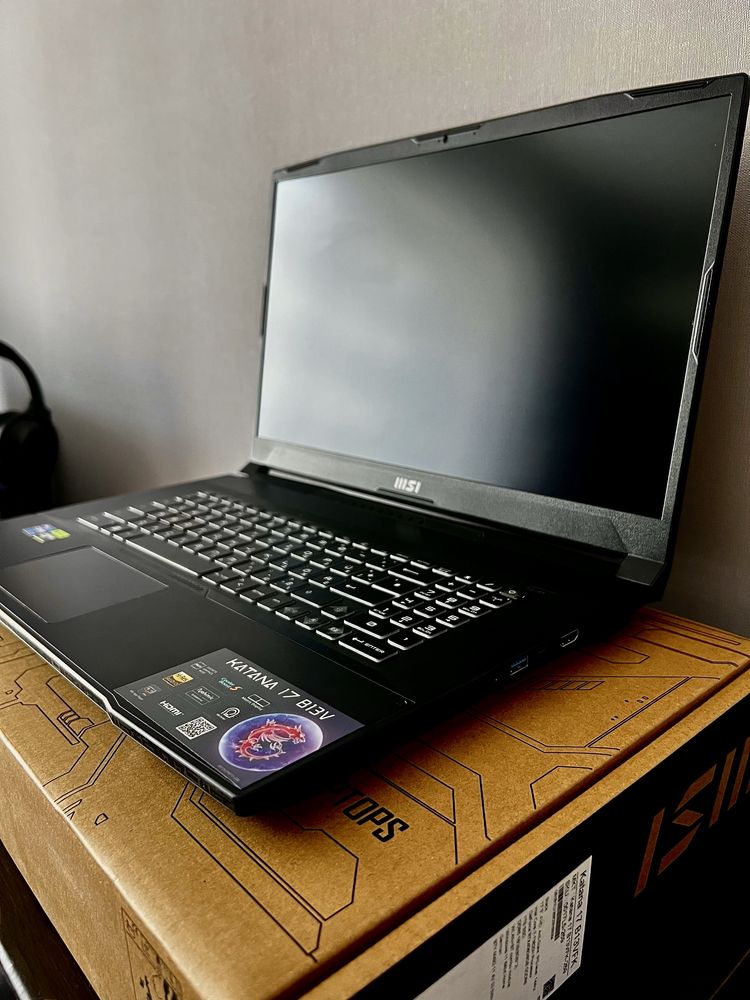MSI Katana 17 / i7-13620H / RTX 4060 / 16GB / 1TB SSD / Ідеал
