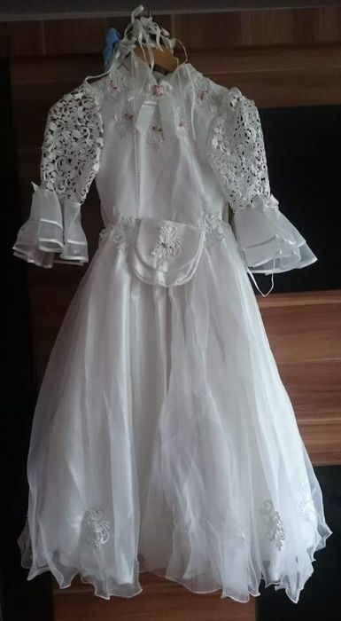 Sukienka komunijna