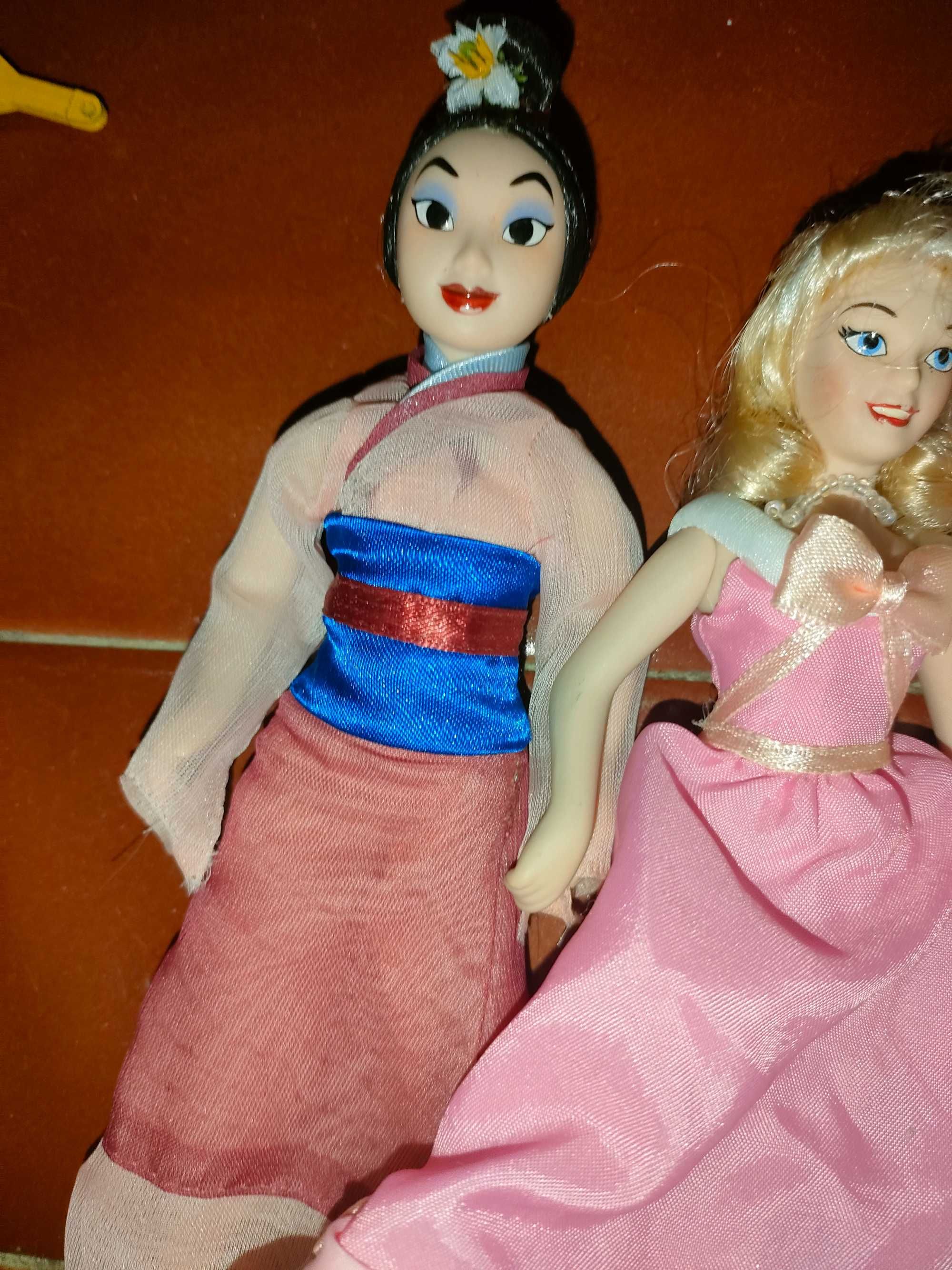 Disney princesas em porcelana
