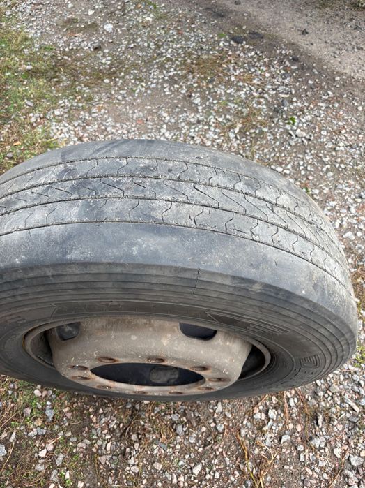 Резина грузовая 22.5