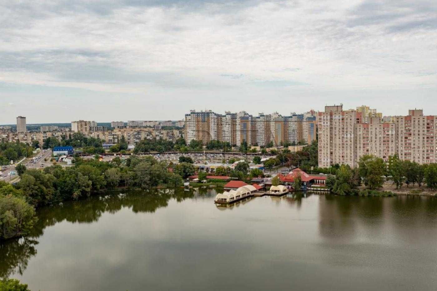 Продаж / Квартира/90,8 м2/Дарницький район/вул. Драгоманова, 1Л